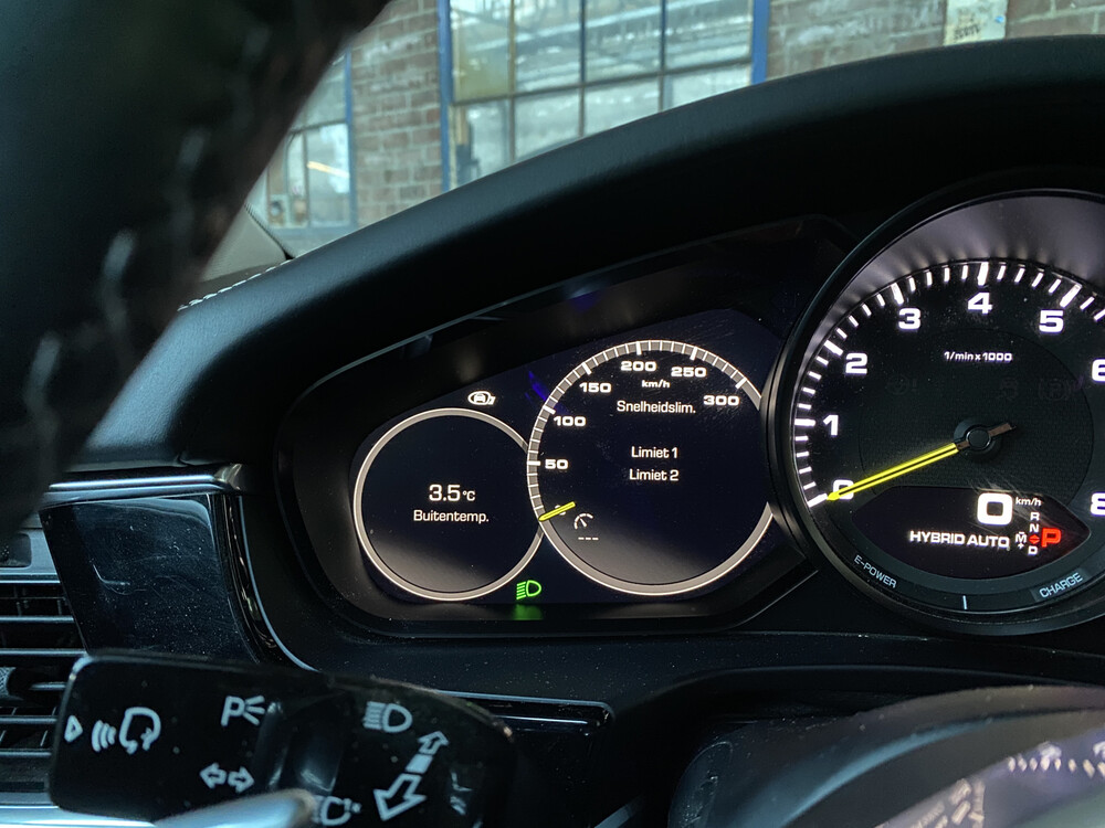 Porsche Panamera Sport Turismo E-Hybrid 4 2.9 V6 SportChrono 440pk 2019