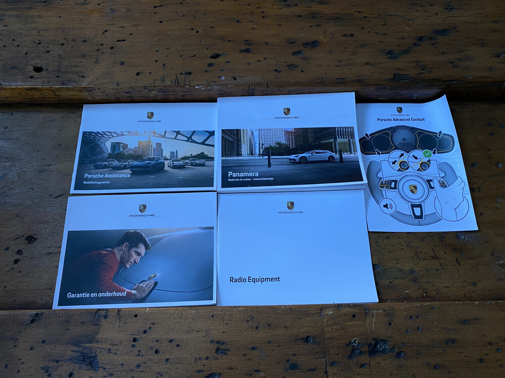 Porsche Panamera Sport Turismo E-Hybrid 4 2.9 V6 SportChrono 440pk 2019