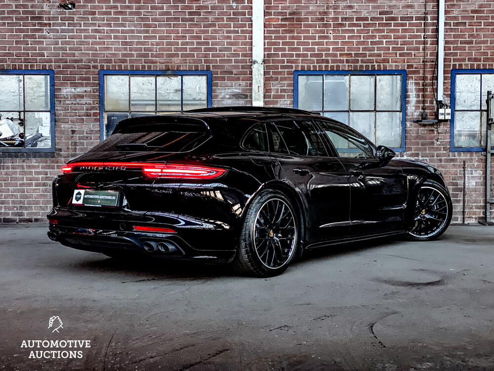 Porsche Panamera Sport Turismo E-Hybrid 4 2.9 V6 SportChrono 440pk 2019