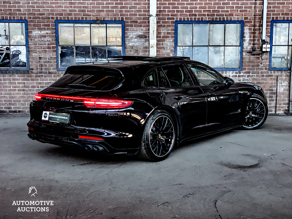 Porsche Panamera Sport Turismo E-Hybrid 4 2.9 V6 SportChrono 440pk 2019