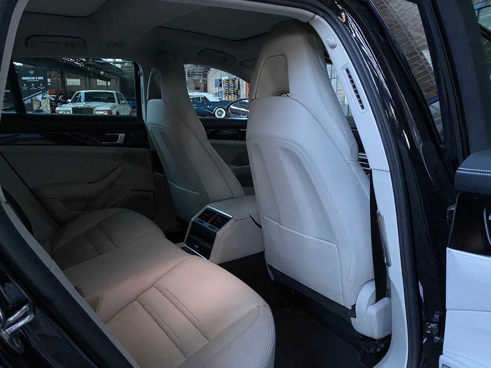 Porsche Panamera Sport Turismo E-Hybrid 4 2.9 V6 SportChrono 440pk 2019