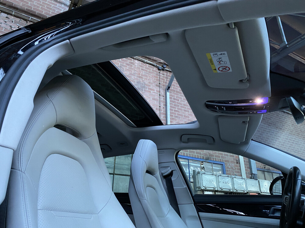 Porsche Panamera Sport Turismo E-Hybrid 4 2.9 V6 SportChrono 440pk 2019