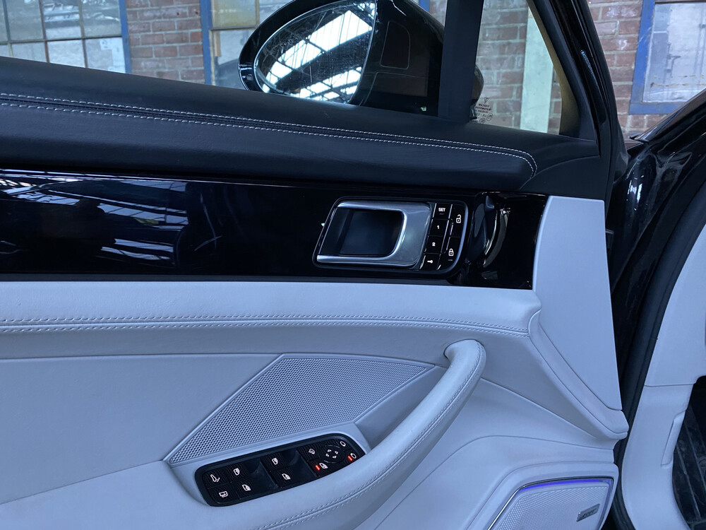 Porsche Panamera Sport Turismo E-Hybrid 4 2.9 V6 SportChrono 440pk 2019