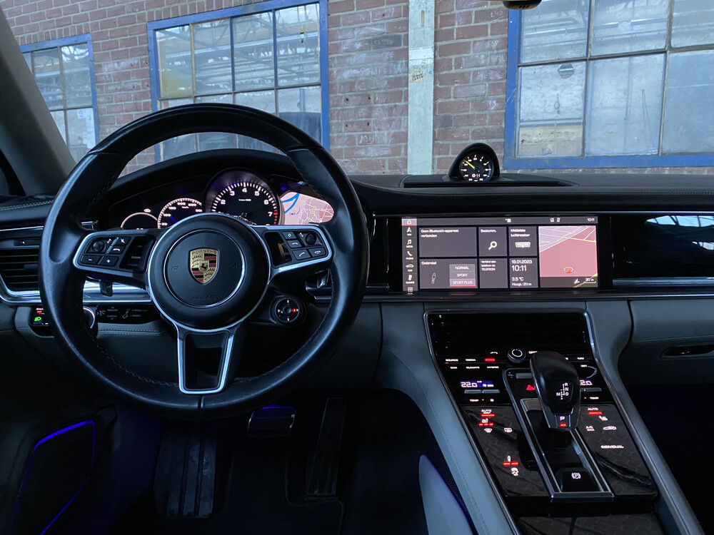 Porsche Panamera Sport Turismo E-Hybrid 4 2.9 V6 SportChrono 440pk 2019