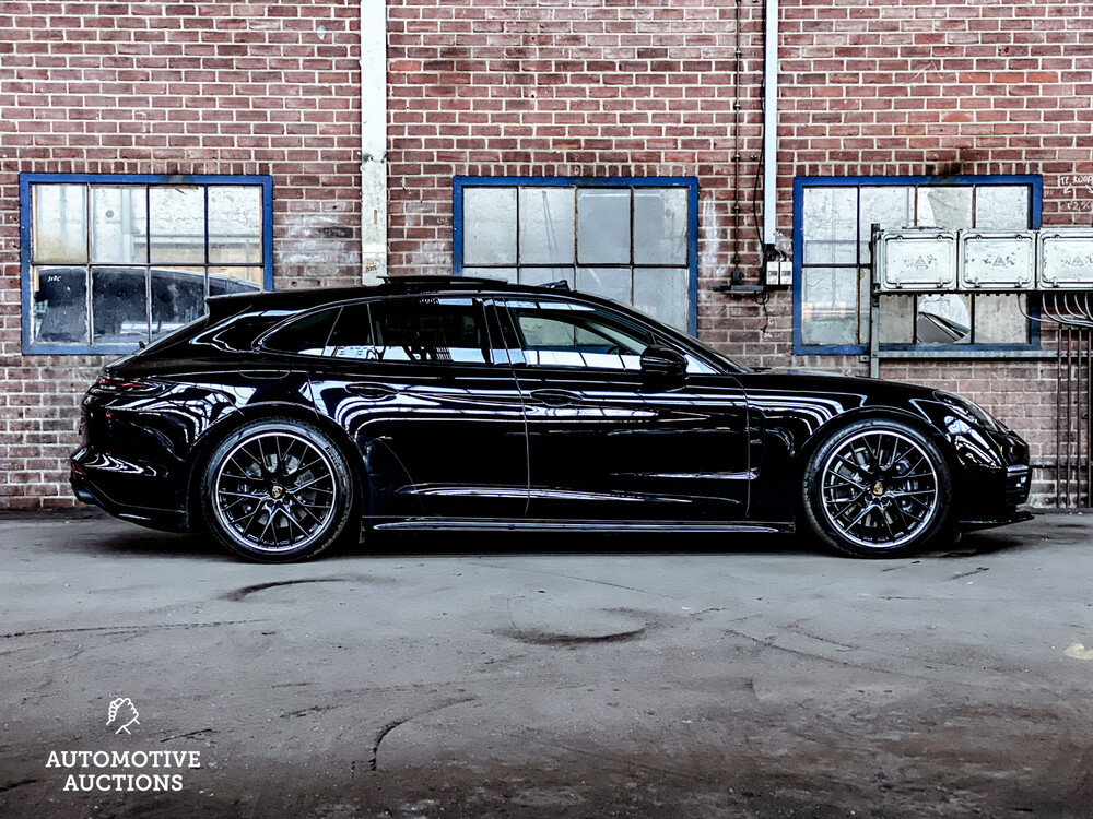 Porsche Panamera Sport Turismo E-Hybrid 4 2.9 V6 SportChrono 440pk 2019