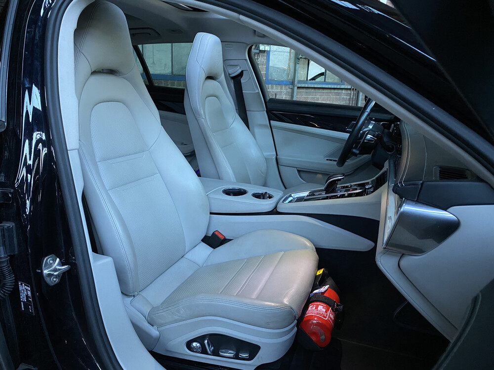 Porsche Panamera Sport Turismo E-Hybrid 4 2.9 V6 SportChrono 440pk 2019