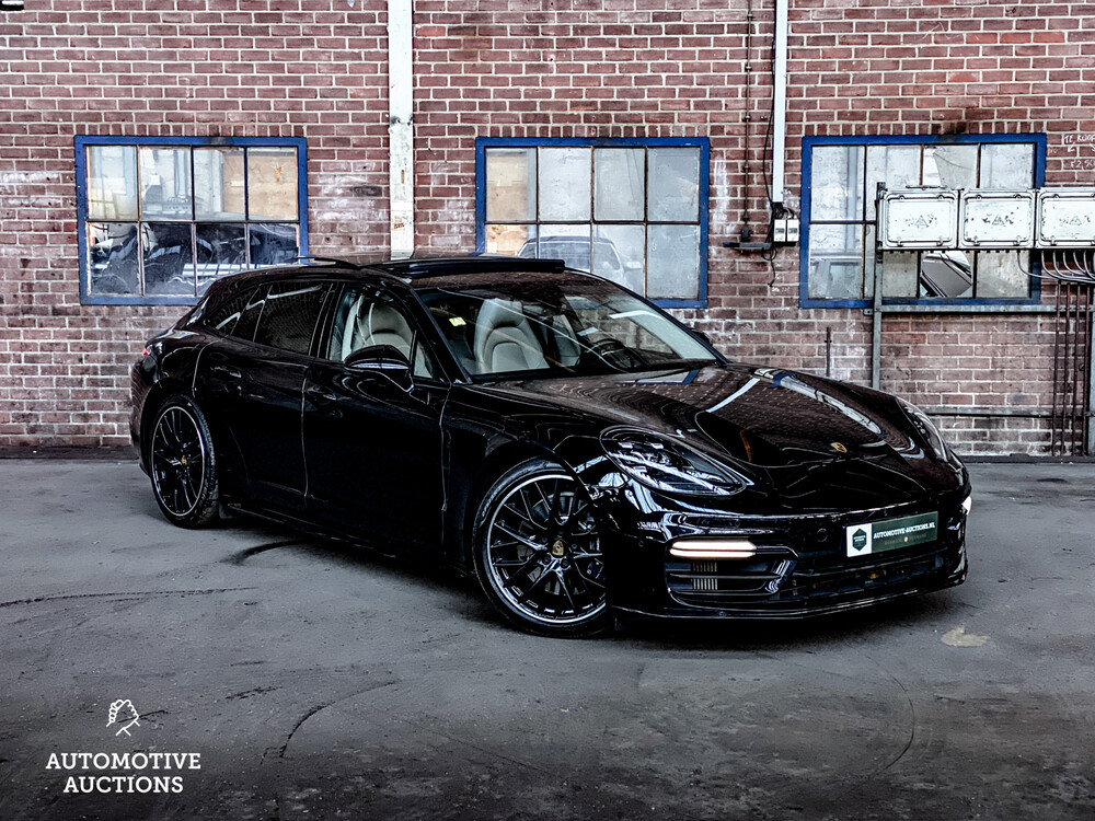 Porsche Panamera Sport Turismo E-Hybrid 4 2.9 V6 SportChrono 440pk 2019