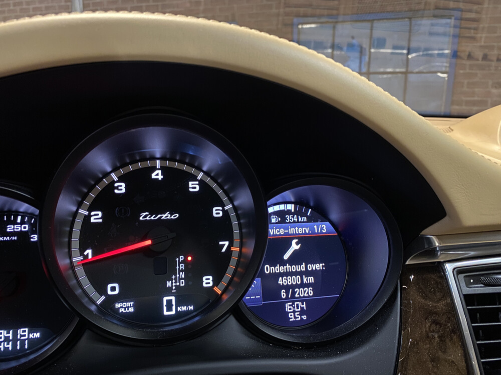 Porsche Macan Turbo 3.6 V6 400PS 2014 Sport-Chrono -Orig. NL-, 1-TTX-59.