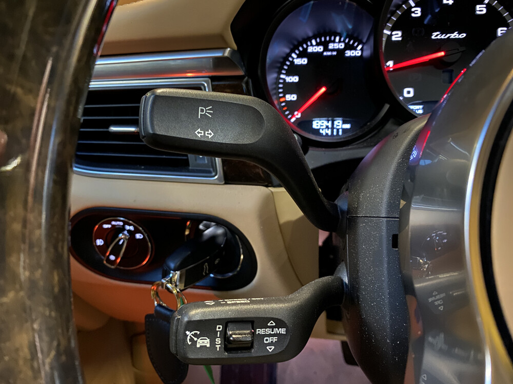 Porsche Macan Turbo 3.6 V6 400PS 2014 Sport-Chrono -Orig. NL-, 1-TTX-59.