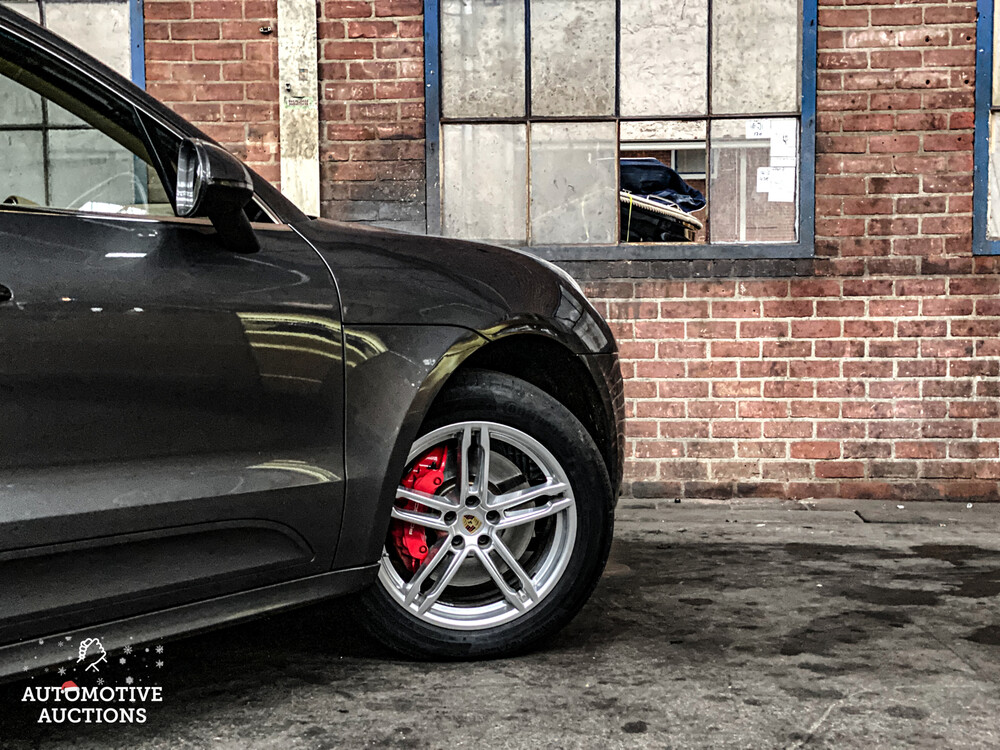 Porsche Macan Turbo 3.6 V6 400PS 2014 Sport-Chrono -Orig. NL-, 1-TTX-59.