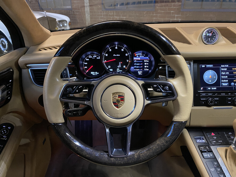 Porsche Macan Turbo 3.6 V6 400PS 2014 Sport-Chrono -Orig. NL-, 1-TTX-59.