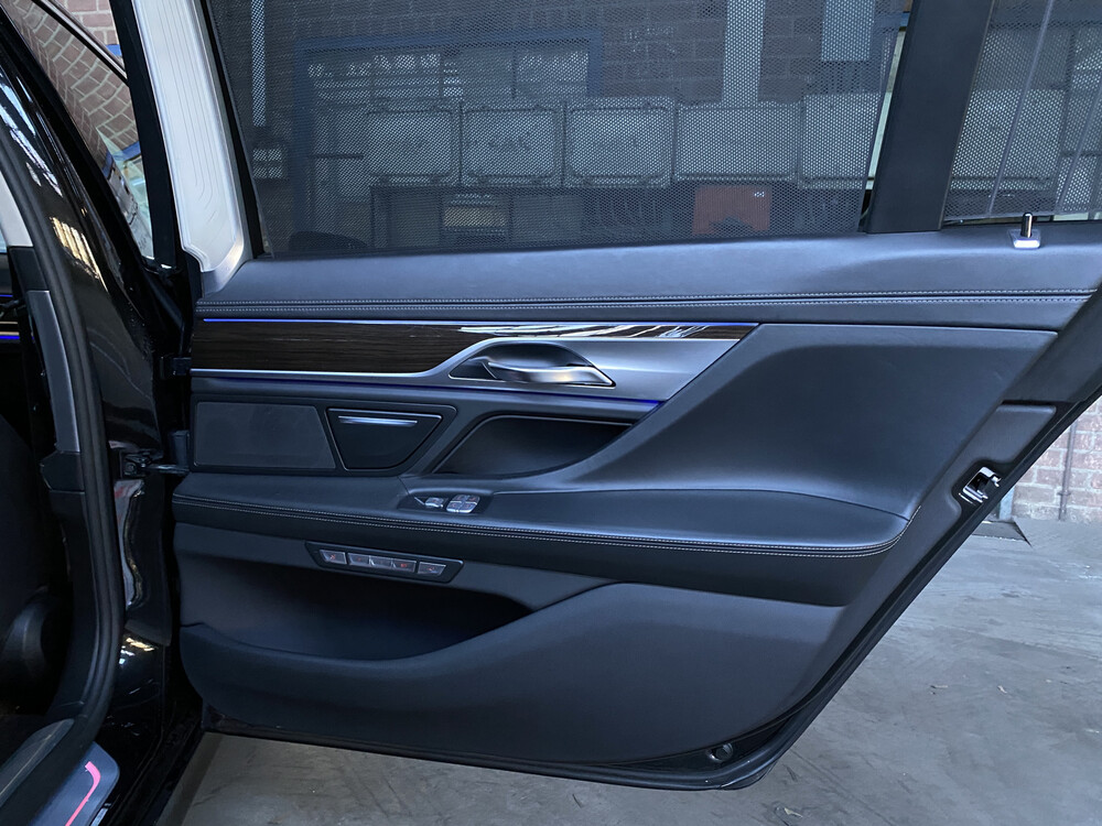 BMW 750Li High Executive Twin Power Turbo 449 PS 2016 7er Serie, PL-586-X.