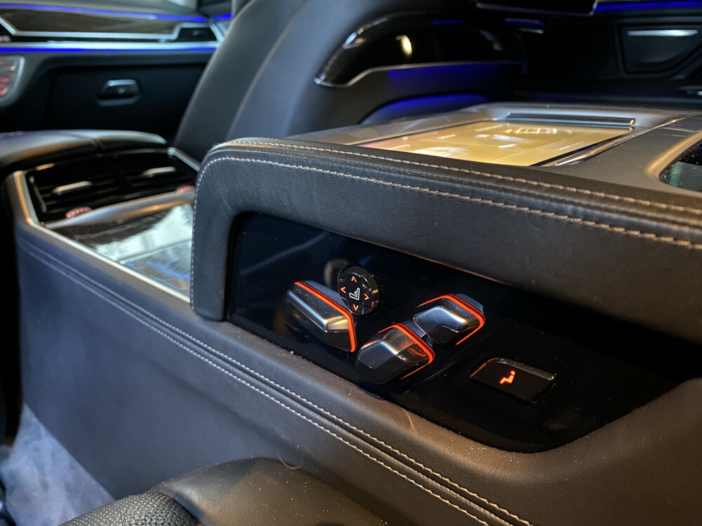 BMW 750Li High Executive Twin Power Turbo 449 PS 2016 7er Serie, PL-586-X.