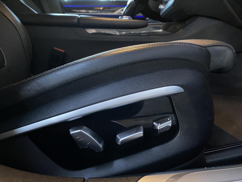 BMW 750Li High Executive Twin Power Turbo 449 PS 2016 7er Serie, PL-586-X.