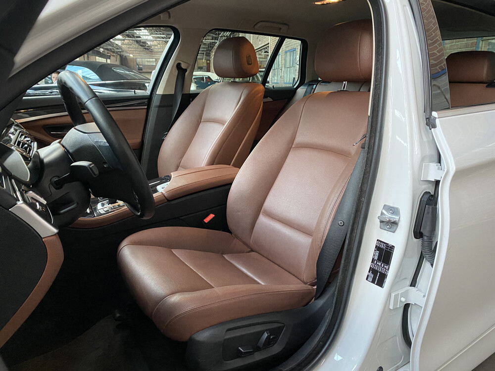 BMW 520d Touring High Executive 5er 190PS 2016, TD-201-N.