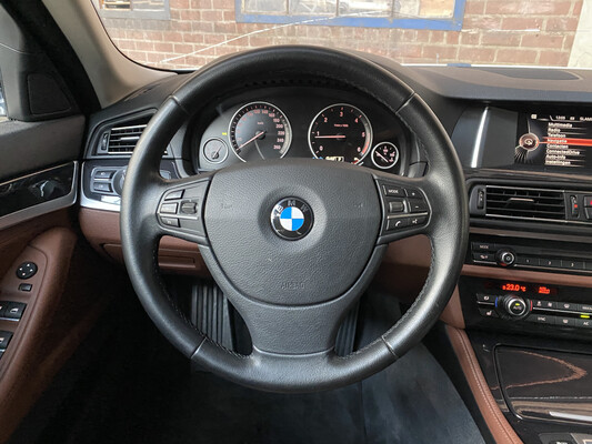 BMW 520d Touring High Executive 5er 190PS 2016, TD-201-N.