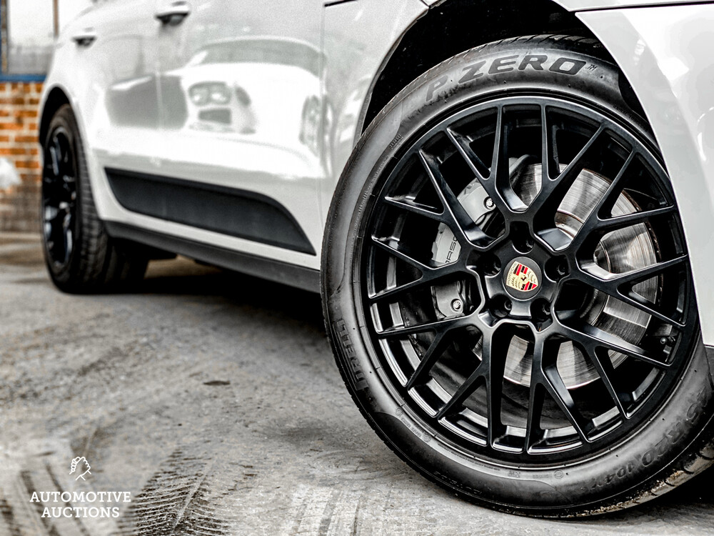 Porsche Macan S3.0 V6 354 PS 2019, N-204-DD.