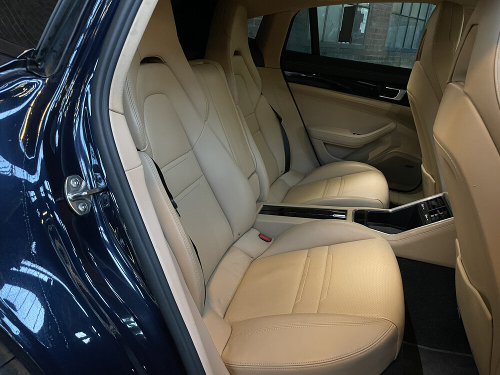 Porsche Panamera E-Hybrid 4 2.9 V6 SportChrono 462PS 2018 -Orig. NL-, SF-783-F.