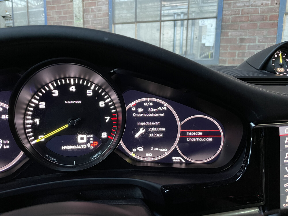 Porsche Panamera E-Hybrid 4 2.9 V6 SportChrono 462PS 2018 -Orig. NL-, SF-783-F.