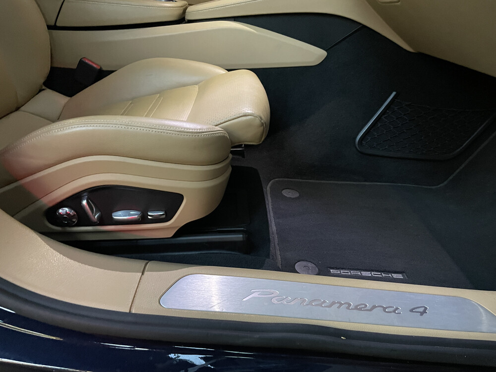 Porsche Panamera E-Hybrid 4 2.9 V6 SportChrono 462PS 2018 -Orig. NL-, SF-783-F.