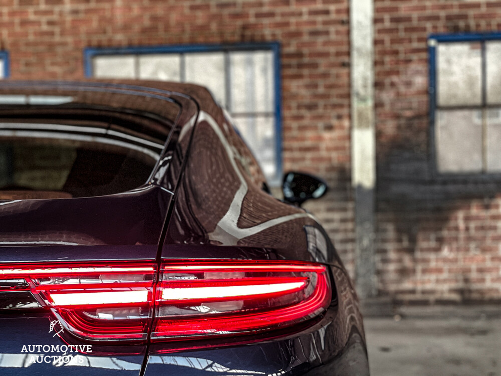 Porsche Panamera E-Hybrid 4 2.9 V6 SportChrono 462PS 2018 -Orig. NL-, SF-783-F.