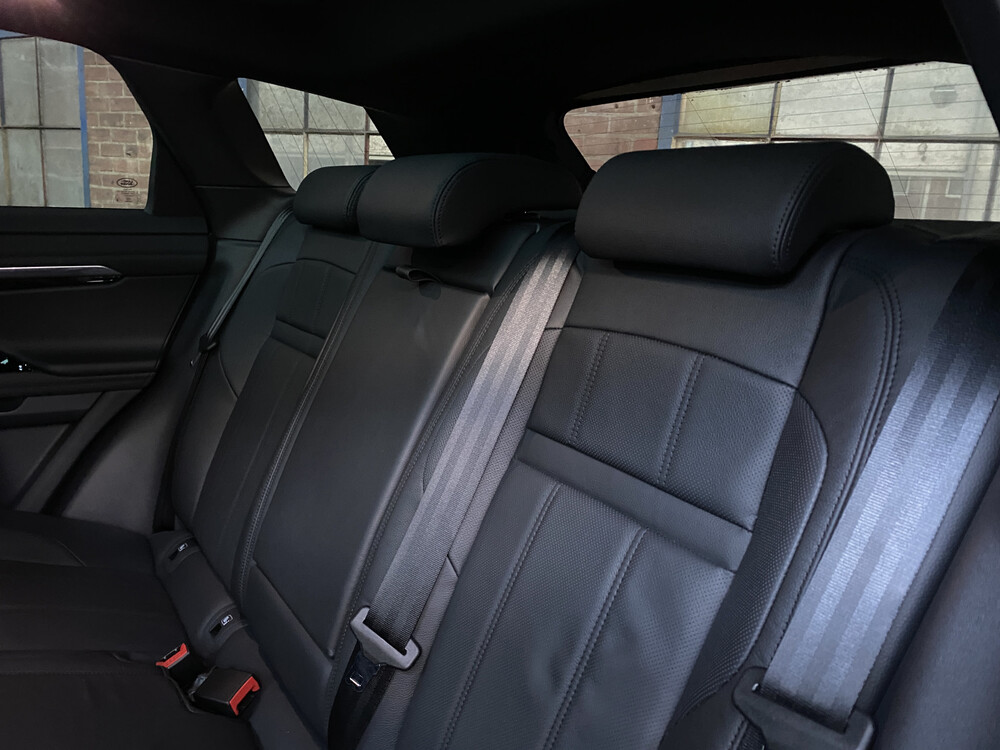 Land Rover Range Rover Evoque P300e Hybrid AWD SE 309PS 2022 -Werksgarantie-.