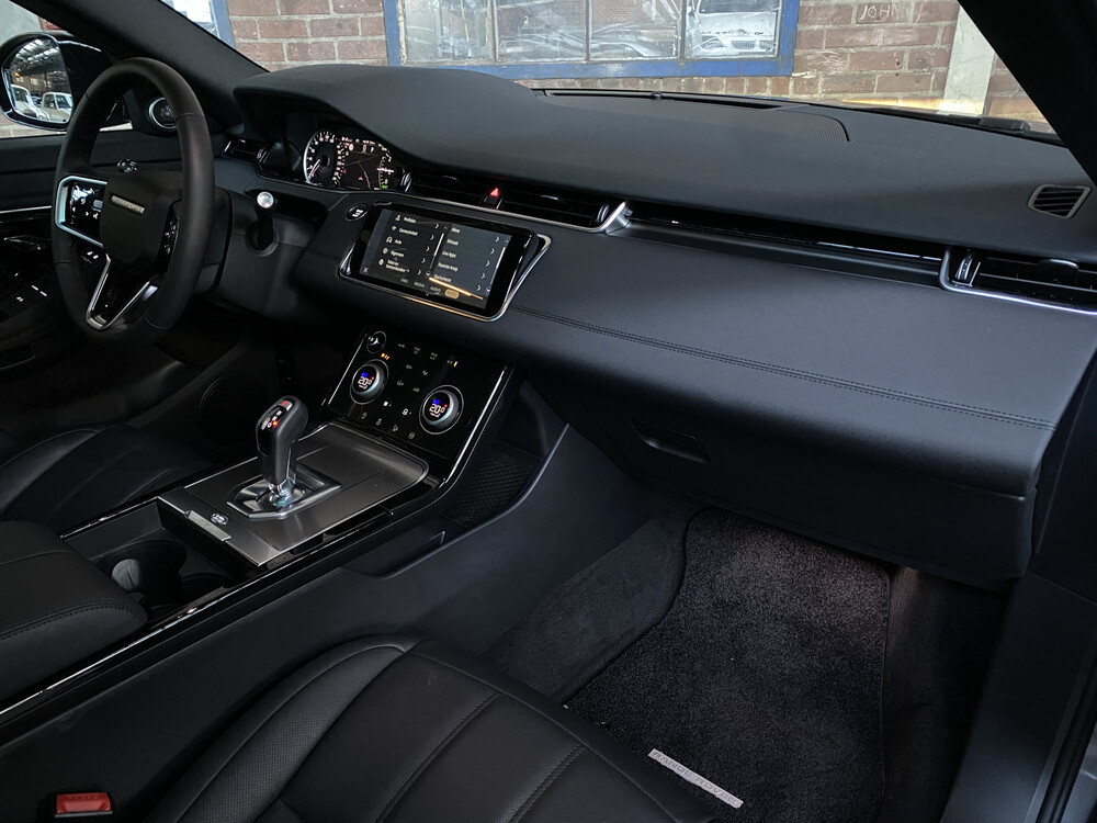 Land Rover Range Rover Evoque P300e Hybrid AWD SE 309PS 2022 -Werksgarantie-.