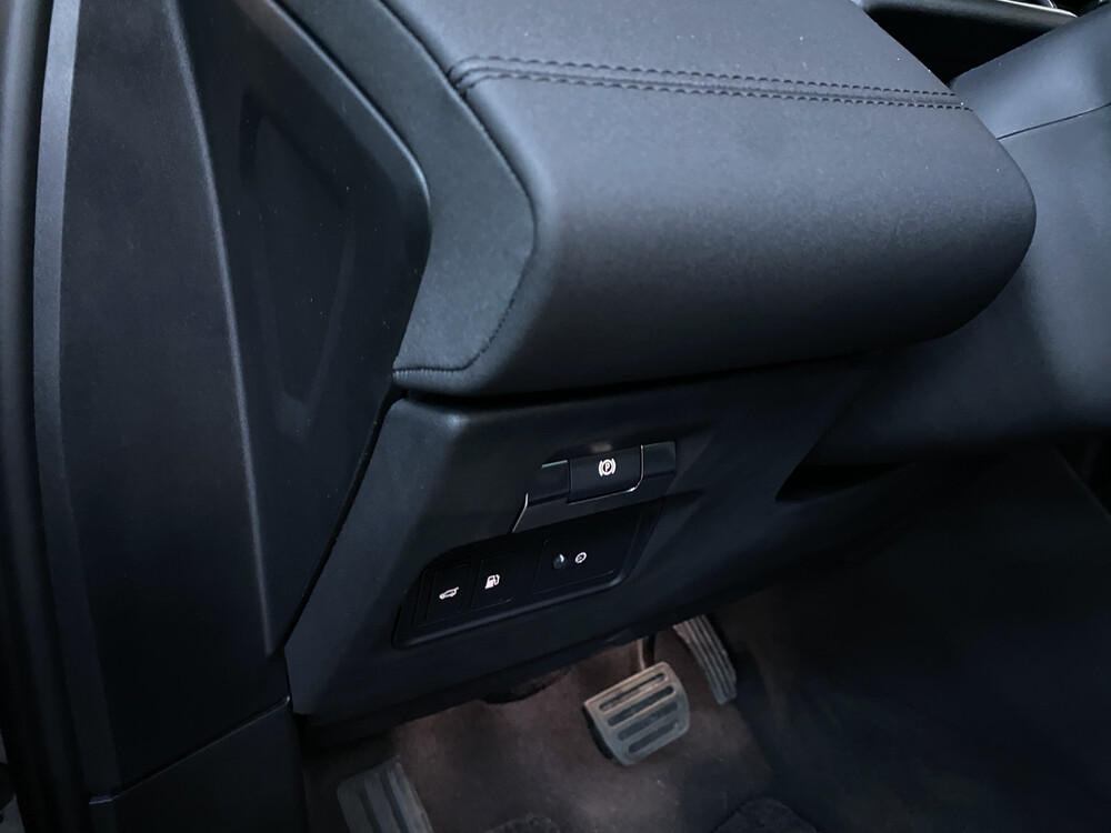 Land Rover Range Rover Evoque P300e Hybrid AWD SE 309PS 2022 -Werksgarantie-.