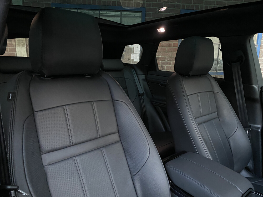 Land Rover Range Rover Evoque P300e Hybrid AWD SE 309PS 2022 -Werksgarantie-.