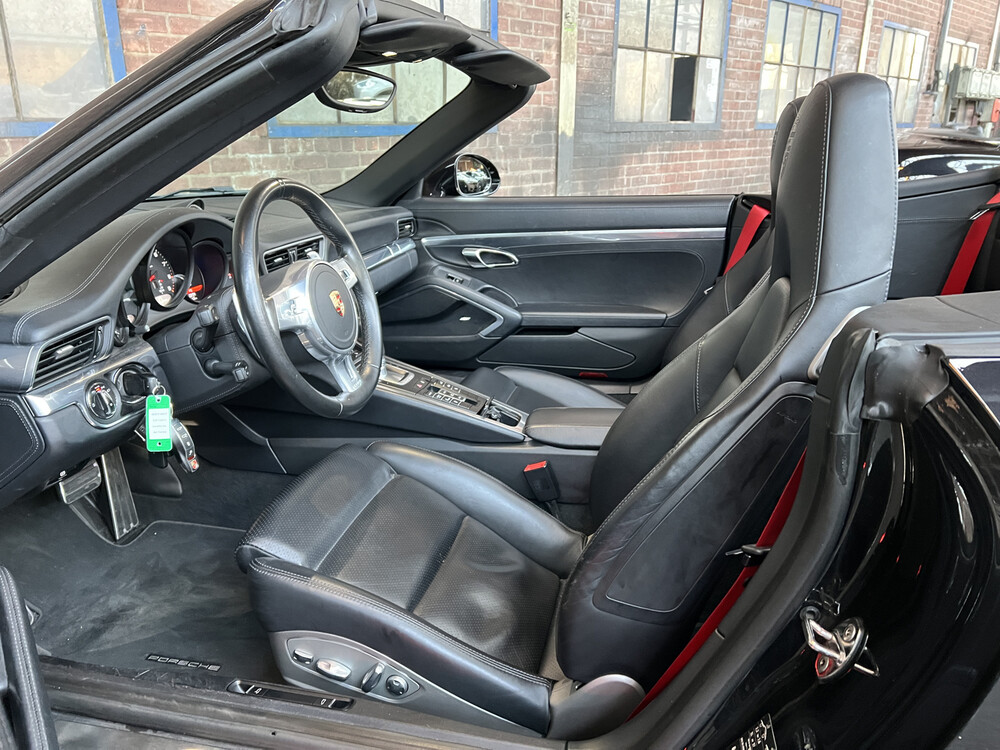 Porsche 911 991 3.8 Carrera 4S SportChrono 400pk 2014 Cabriolet, NL-kenteken