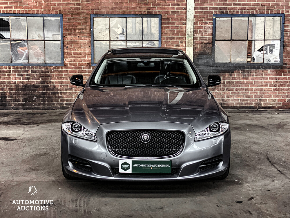 Jaguar XJ5.0 V8 Premium Luxury LWB 385 PS 2010, J-956-RX.