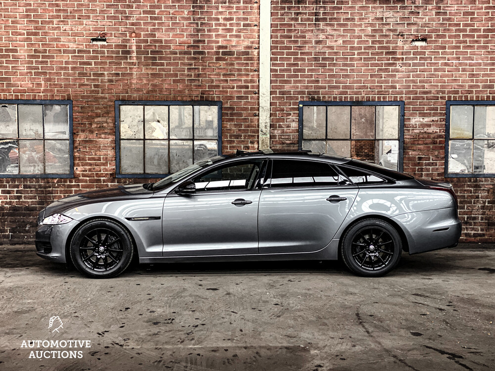 Jaguar XJ5.0 V8 Premium Luxury LWB 385 PS 2010, J-956-RX.