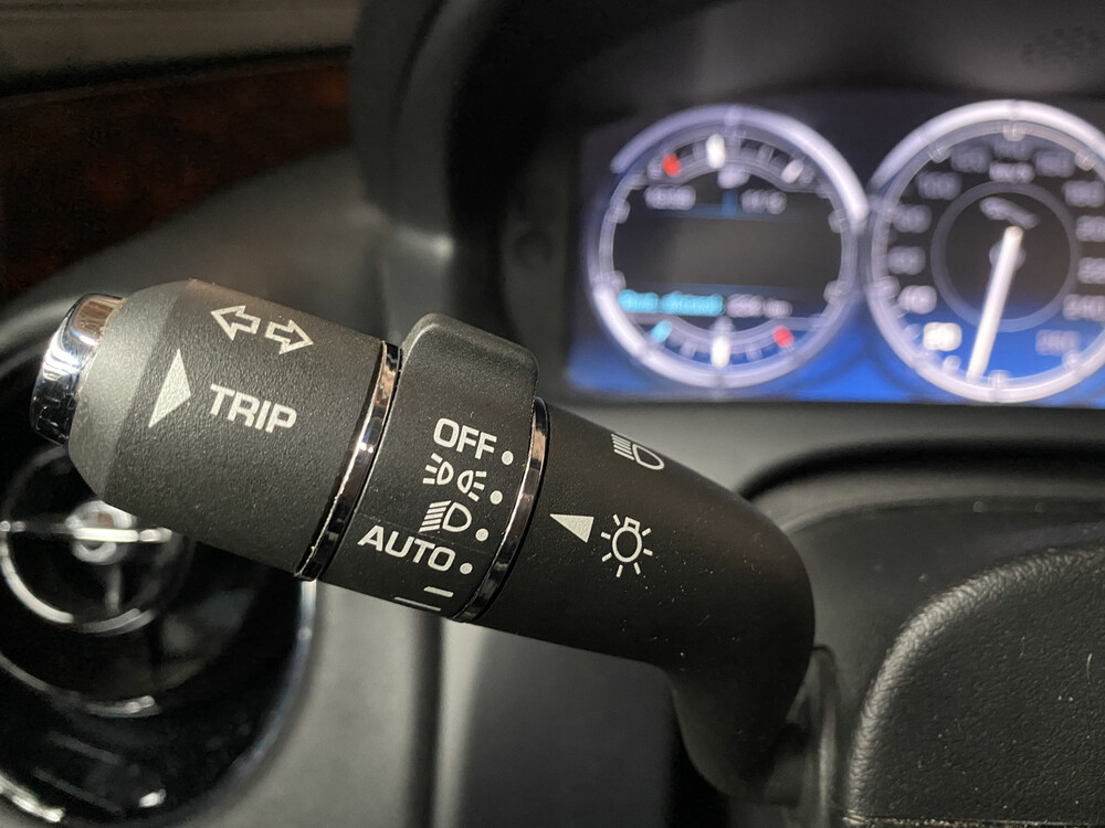 Jaguar XJ5.0 V8 Premium Luxury LWB 385 PS 2010, J-956-RX.