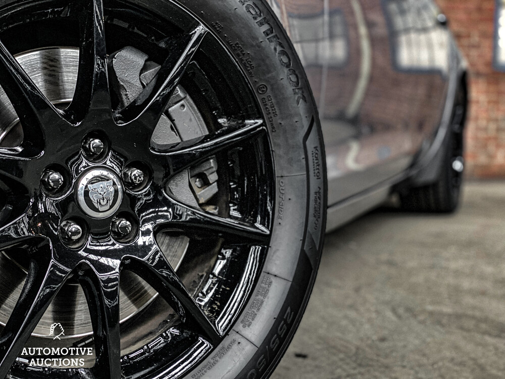 Jaguar XJ5.0 V8 Premium Luxury LWB 385 PS 2010, J-956-RX.