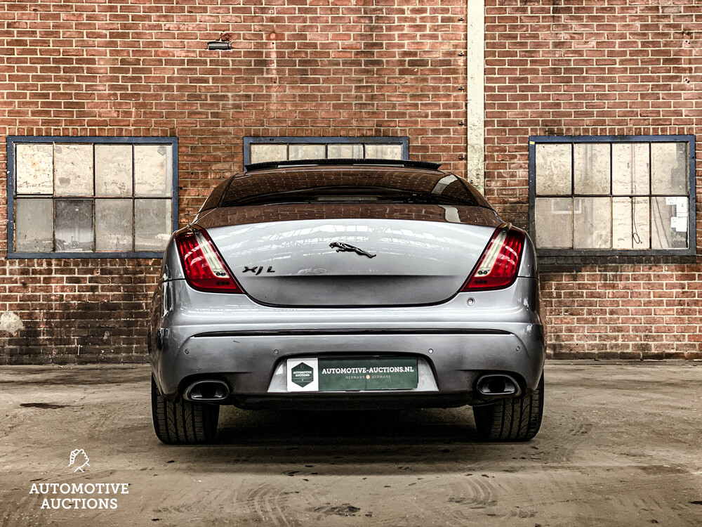Jaguar XJ5.0 V8 Premium Luxury LWB 385 PS 2010, J-956-RX.