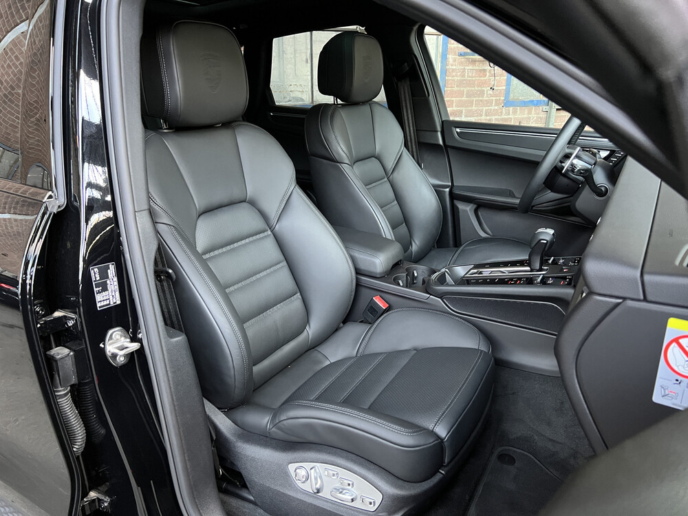 Porsche Macan 2.0 FACELIFT 265PS 2022 -Herstellergarantie-