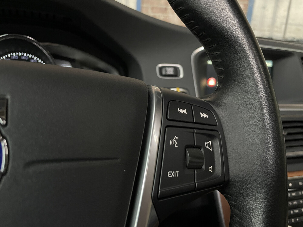 Volvo S60 T5 234PS 2016.