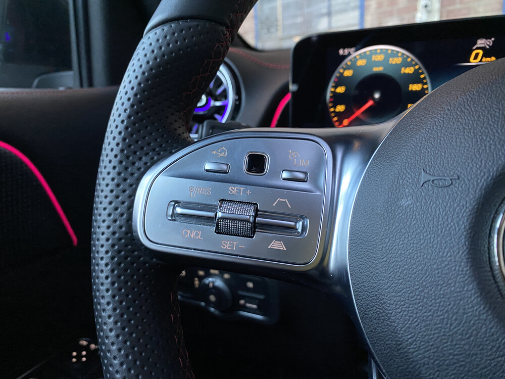 Mercedes-Benz EQB300 AMG 4Matic 228pk 2022 -Fabrieksgarantie-