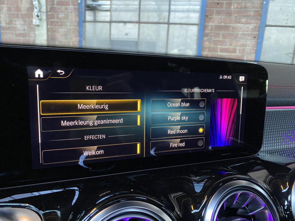 Mercedes-Benz EQB300 AMG 4Matic 228pk 2022 -Fabrieksgarantie-