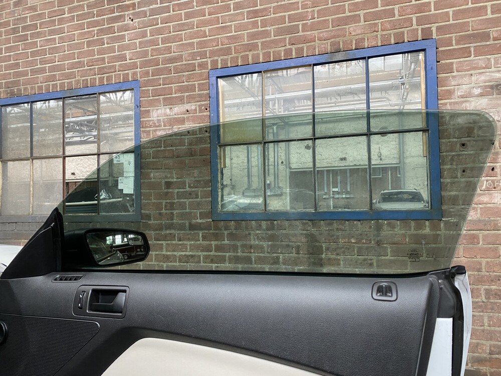 Ford Mustang V6 3.7L 305PS 2013.