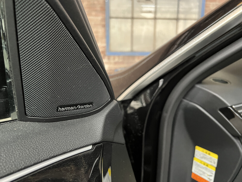 Mercedes-Benz E550 AMG 5.5 V8 E-Klasse 387 PS 2010.