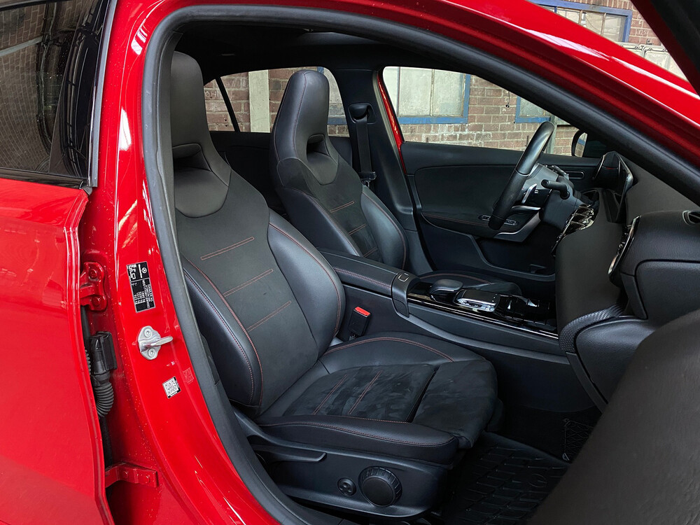 Mercedes-Benz A180 Business Solution AMG Night Upgrade 136PS 2019, XS-253-H.