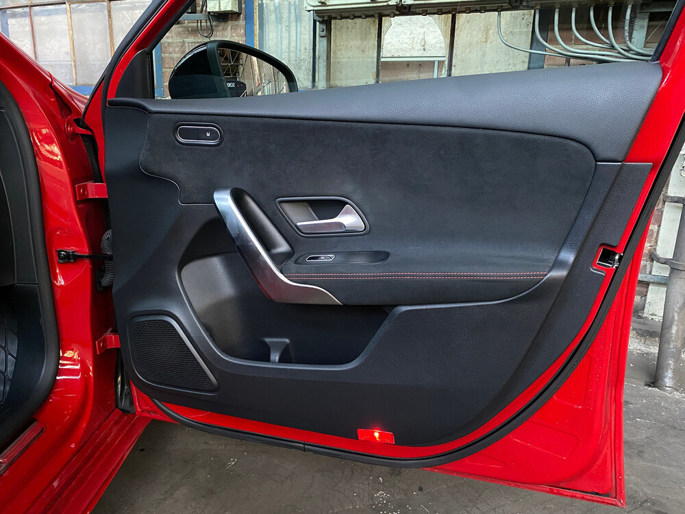 Mercedes-Benz A180 Business Solution AMG Night Upgrade 136PS 2019, XS-253-H.