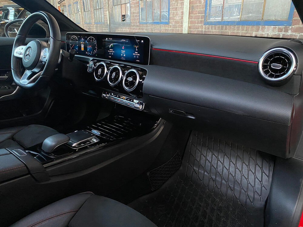 Mercedes-Benz A180 Business Solution AMG Night Upgrade 136PS 2019, XS-253-H.
