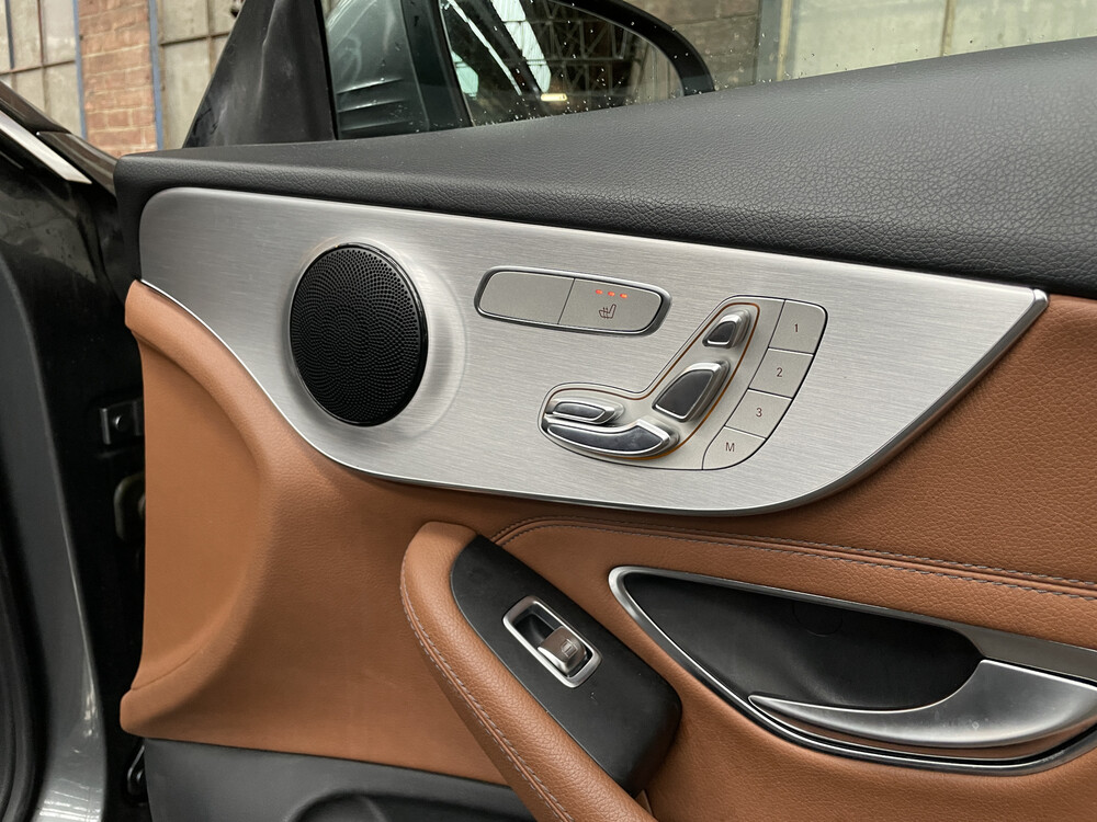 Mercedes-Benz C250 Coupe AMG 211PS 2016 NEUMODELL C-Klasse 