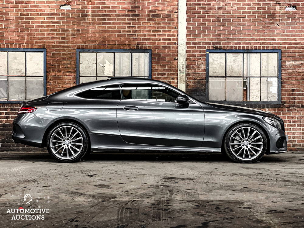 Mercedes-Benz C250 Coupe AMG 211PS 2016 NEUMODELL C-Klasse 