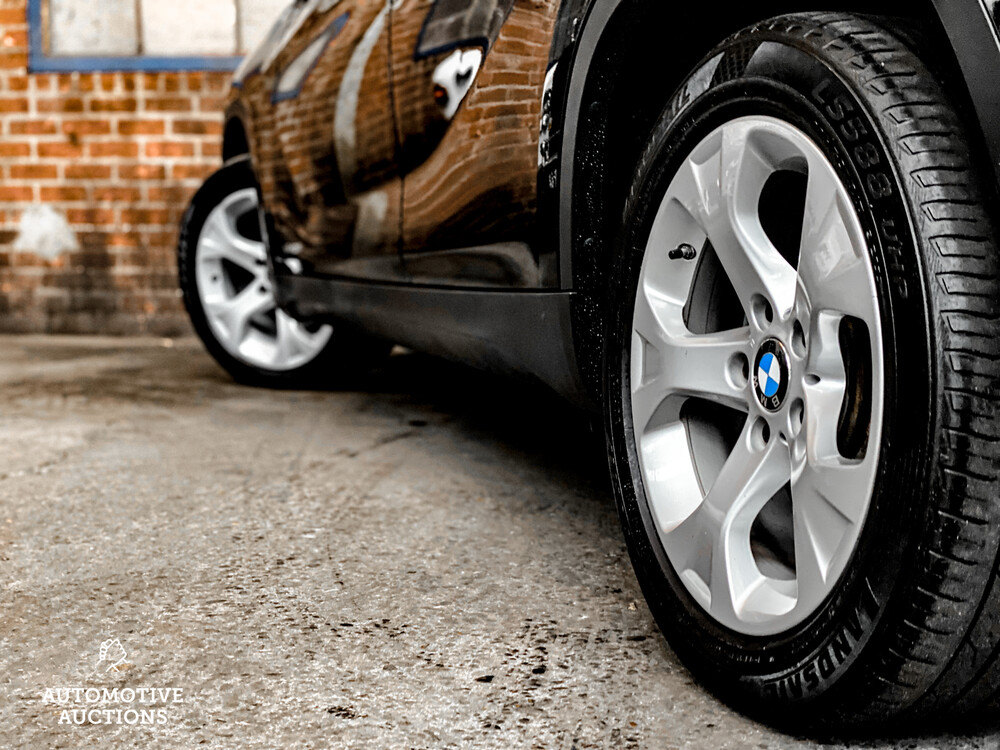 BMW X1 sDrive20i Limited Series 2014 184hp -Orig. NL-, 8-TPH-66
