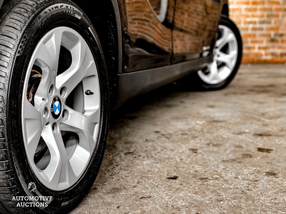 BMW X1 sDrive20i Limited Series 2014 184hp -Orig. NL-, 8-TPH-66