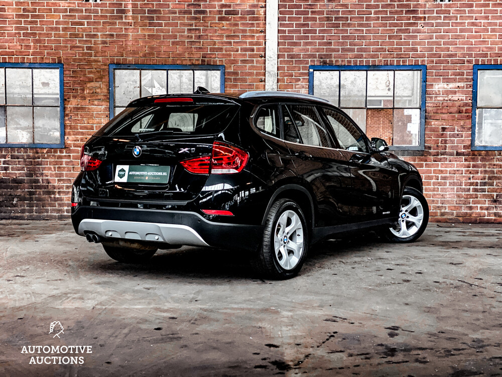 BMW X1 sDrive20i Limited Series 2014 184hp -Orig. NL-, 8-TPH-66