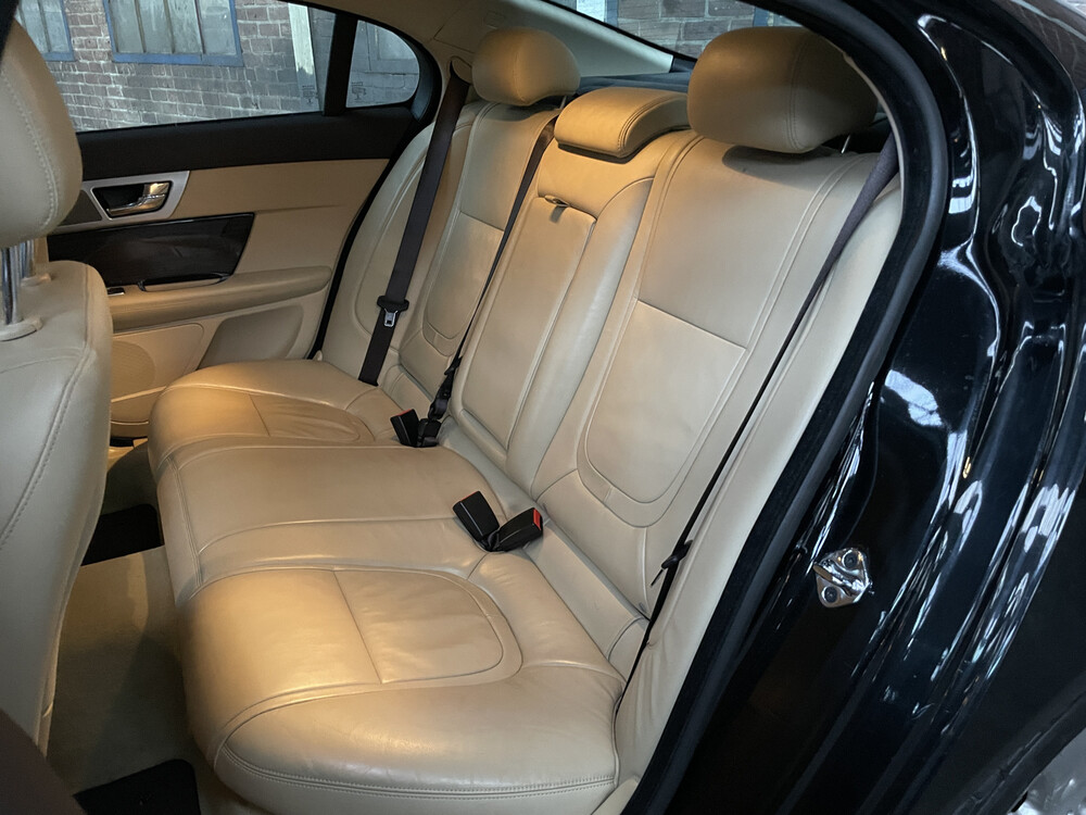 Jaguar XF 3.0 V6 340PS 2013 -Ursprünglich. NL-, 7-KXK-58